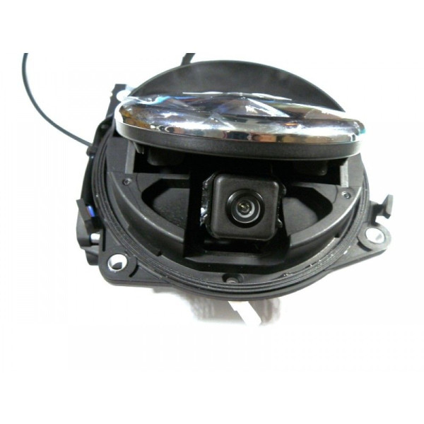 Камера заднего вида Baxster HQC-801 VW Golf V (03-08), Golf VI (08-12)